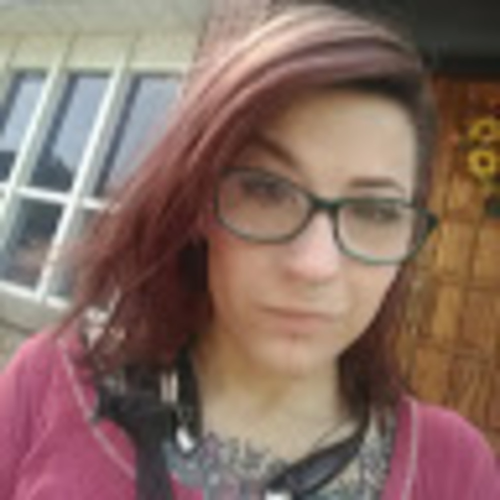 Meet your Posher, Jade